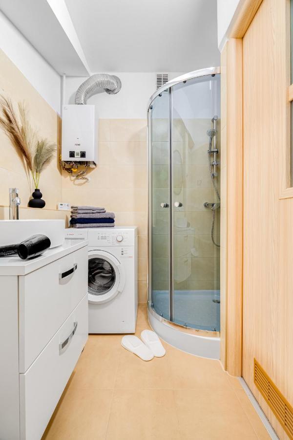 Apartament Pogodny, Pw Invest Home Kedzierzyn-Kozle Bagian luar foto