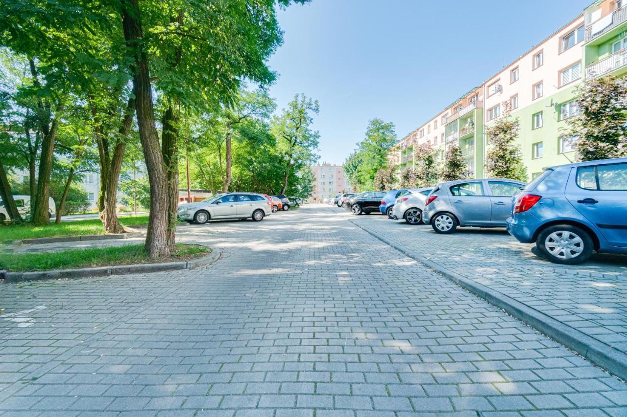Apartament Pogodny, Pw Invest Home Kedzierzyn-Kozle Bagian luar foto